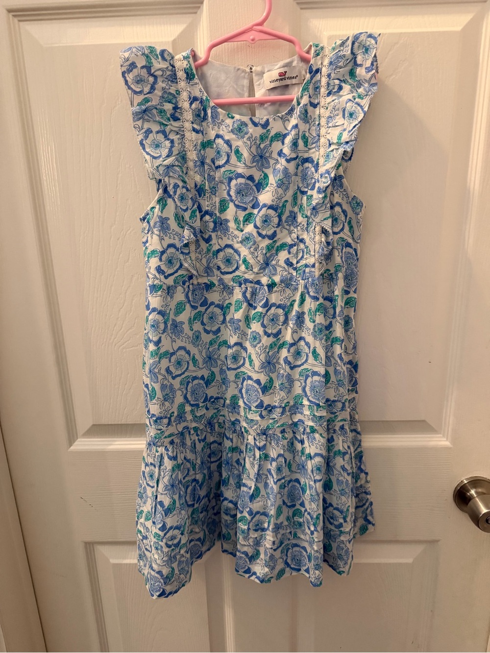 Vineyard Vines girls Blue & White Floral Ruffled Sundress